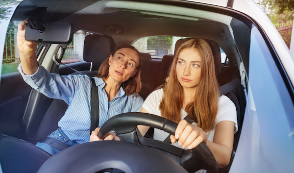 Tips for Nervous Parents with Teen Drivers