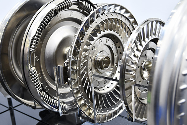 Clutch Slipping on a Mountain Climb? How To Separate Clutch Wear From Engine Trouble