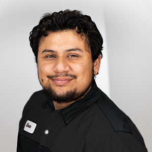 Louis - Assistant Advisor | South Denver Automotive